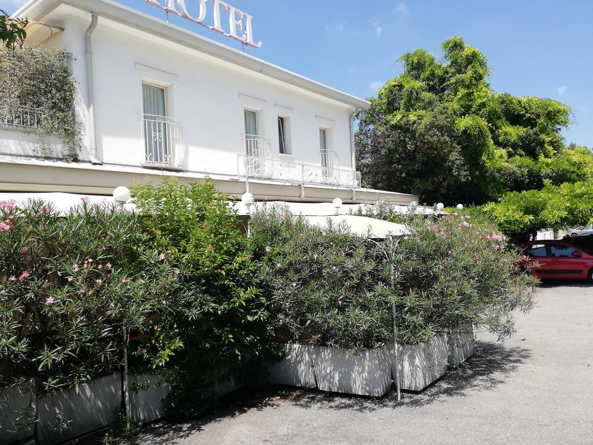 Hotel Ristorante Ca' Nova Venedig Exterior foto